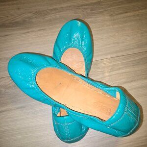 Teal Tieks size 7